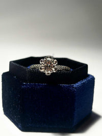 Pierścionek Astra - 2 karaty