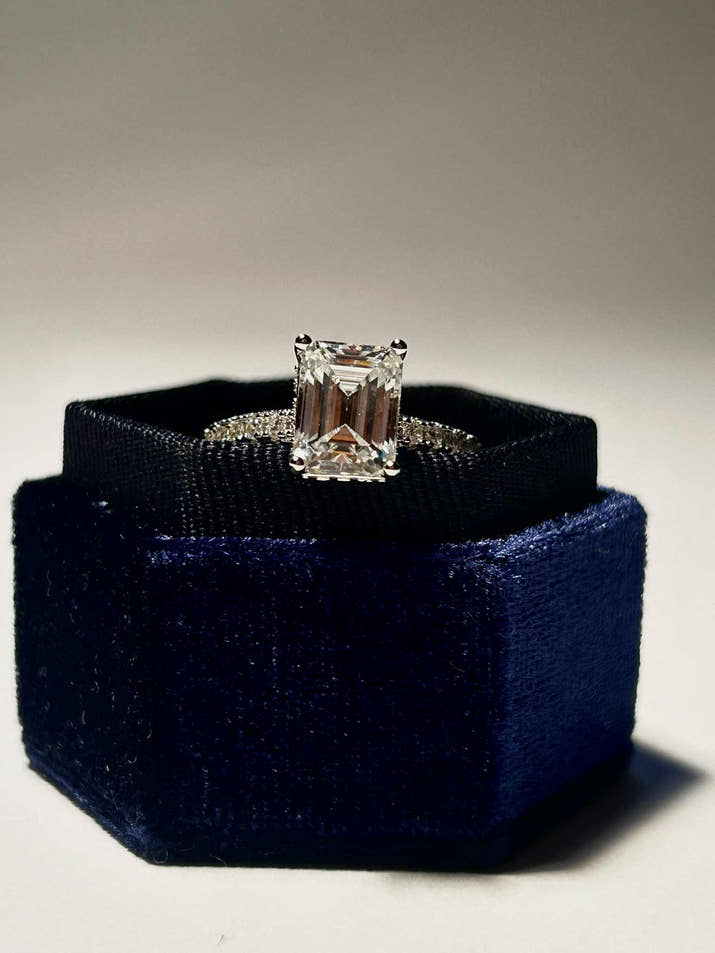 Pierścionek Zenith - 3 karaty