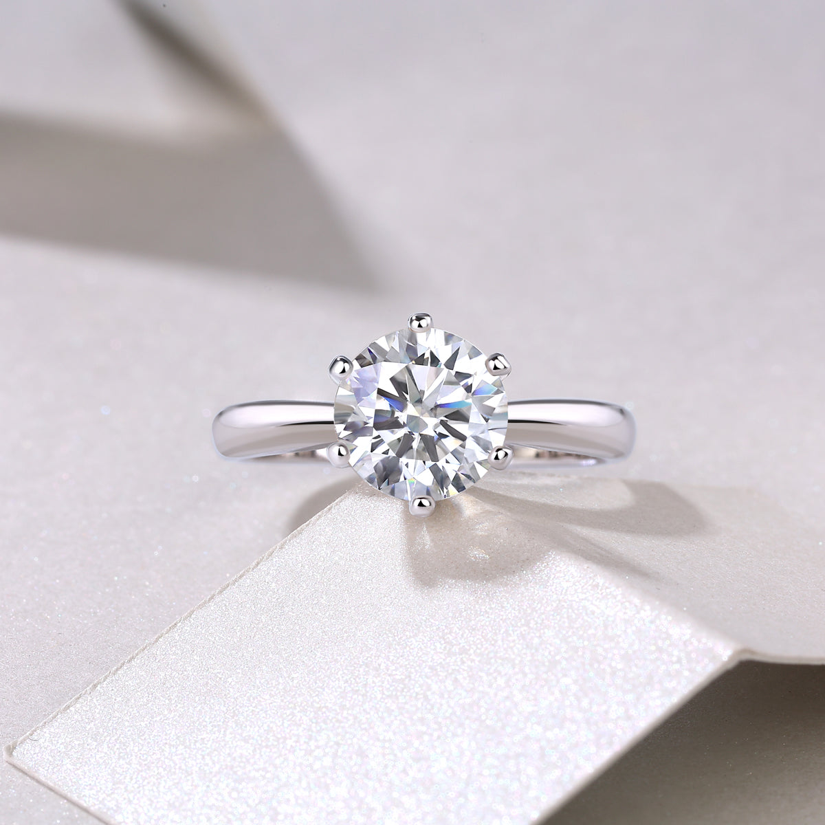 Eternal Glow – Exclusive 1 ct Moissanite Ring