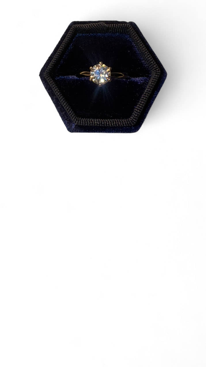 Pierścionek Aria - 1 karat