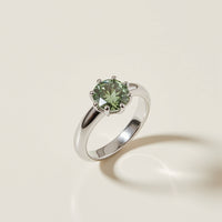 Emerald Green Moissanite Ring / 925 Sterling Silver / VVS1 D-Level 1CT