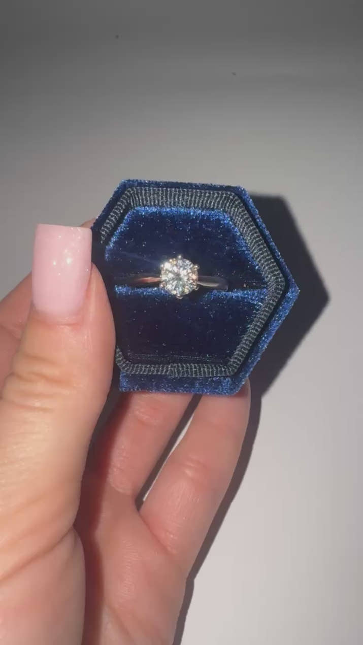 Pierścionek Aria - 1 karat